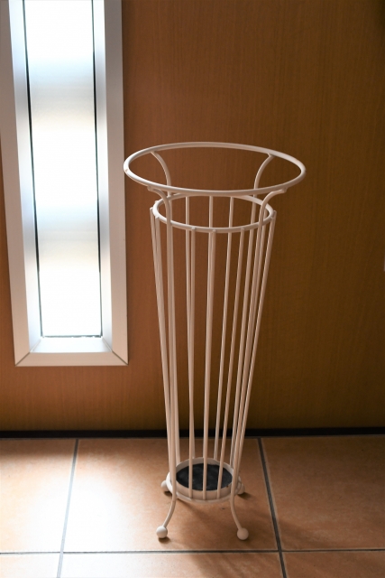An empty slot in the umbrella stand